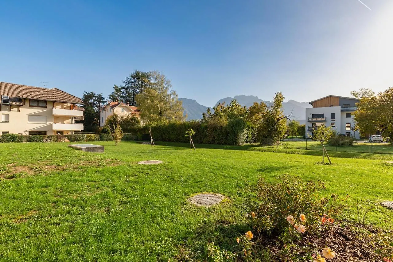 Apartment Grand Studio Bord Du Lac Saint-Jorioz